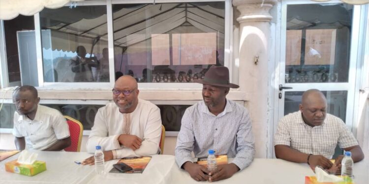 Côte d’Ivoire: les cadets de la presse présentent leurs vœux à leur aîné El Hadj Alafé