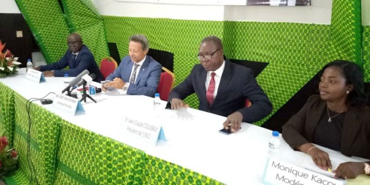 Retrait du président Alassane Ouattara: pour l’Ambassadeur de l’UE c’est un signal positif et il revient aux autres d’en faire autant