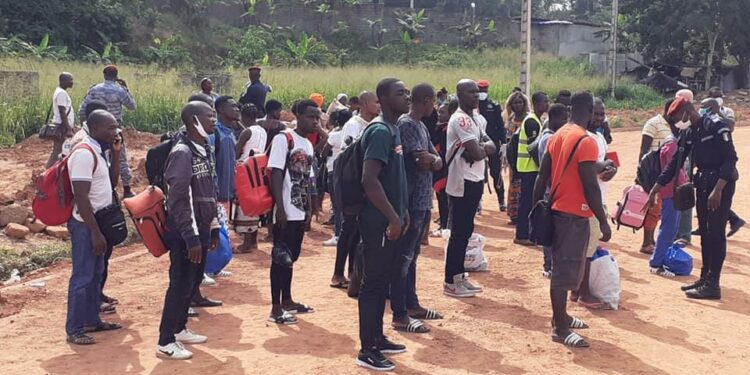 Non respect de la mesure d’isolement d’Abidjan : près de 300 personnes interpellées à Attinguié du jeudi au samedi