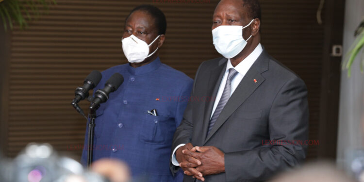 Côte d’Ivoire: Après une rencontre, Ouattara et Bédié décident « d’œuvrer pour la paix »