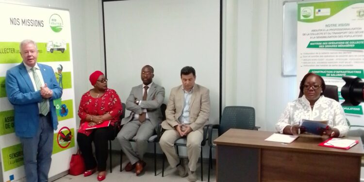 Propreté dans l’agglomération d’Abidjan: Anne Oulotto invite Clean Eburnie à améliorer la qualité du service