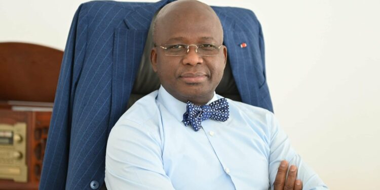 Enrôlement pour la CNI dans le Bere: le Ministre Moussa Dosso offre 16.500.000 fcfa