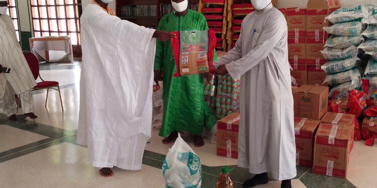 Ramadan : Le comité de veille COVID-19 de la communauté musulmane soulage les muezzins et les enseignants