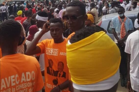 Côte d’Ivoire : Les militants mobilisés à la CEI pour accompagner Ouattara à déposer sa candidature