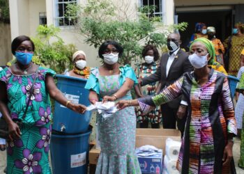 Coronavirus : le Premier Ministre met la ministre Ramata Ly-Bakayoko en mission sur les marchés