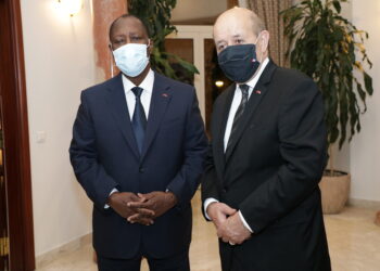 Côte d’Ivoire : Ouattara s’entretient avec Jean-Yves Le Drian à Abidjan