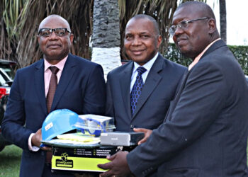 Mines : Le gouvernement renforce les moyens de mobilité et les matériels techniques des directions régionales