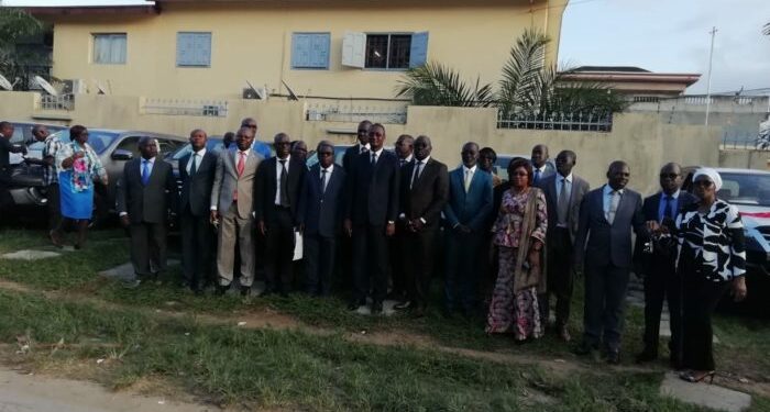 Côte d’Ivoire/Moussa Sanogo remet 16 véhicules de type 4×4 aux contrôleurs financiers