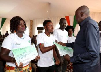 Opération « AGIR pour les Jeunes 2 » : 66 millions de FCFA pour financer les projets de 100 jeunes de Fresco