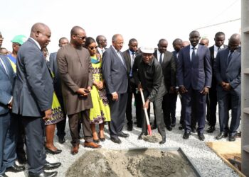 Électricité : le Premier Ministre lance les travaux d&rsquo;extension pour 8 000 ménages de Gagnoa