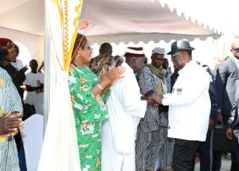 NIAKARAMANDOUGOU: L’Etat va renforcer son intervention dans les services sociaux de base