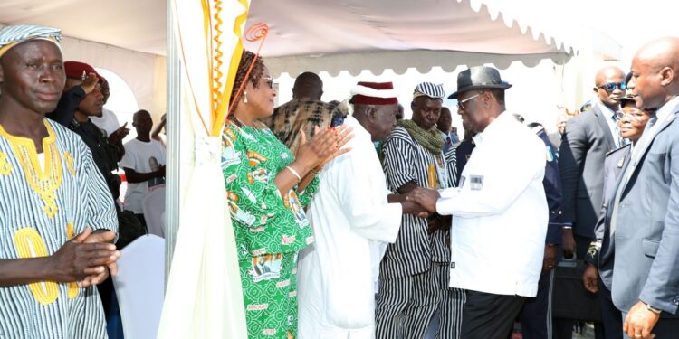 NIAKARAMANDOUGOU: L’Etat va renforcer son intervention dans les services sociaux de base