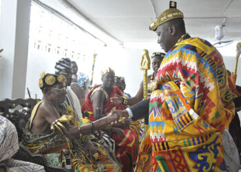 Bondoukou : le Roi et les Guides religieux font des prières et bénédictions pour la paix et la cohésion sociale en Côte d&rsquo;Ivoire