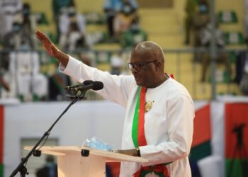 Burkina Faso : investi, le président Kaboré annonce des consultations pour la réconciliation