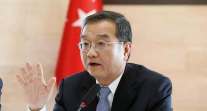 Deng Li (Ministre assistant des Affaires étrangères) : “La Chine envisage favorablement, lorsque les vaccins seront développés et déployés, d’en fournir aux pays africains qui en ont besoin”