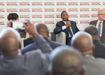 Salon international de la construction de Paris: Bruno Koné dénonce le manque de planification urbaine
