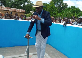 Soubré:  Donwahi lance la réhabilitation des 350 pompes