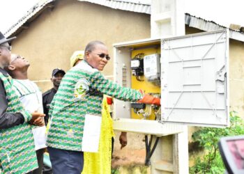 Bagoué/ Electrification rurale :  Tioro sort de l’obscurité