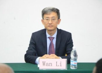 Interview/ SEM Wan Li : « Comment la Chine a réussi à briser la chaîne de transmission du Coronavirus »