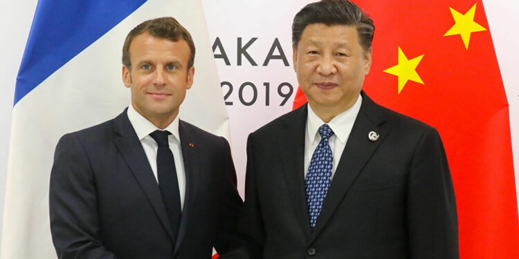 COVID-19 : Xi Jinping et Macron promettent un vaccin qui «sera un bien public mondial »