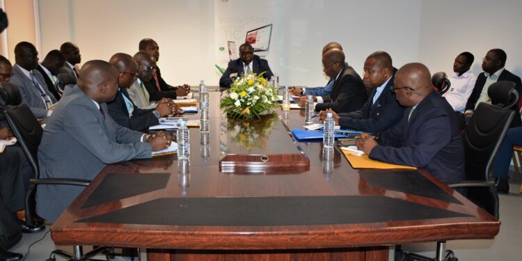 Lutte contre la cybercriminalité :  Des experts évaluent le niveau de maturité du pays