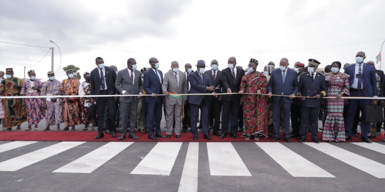 Yamoussoukro: Ouattara inaugure la voirie réhabilitée