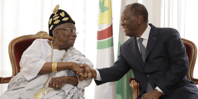 Bonne conduite des affaires de la nation : le Roi de l’Indénié félicite le président Ouattara