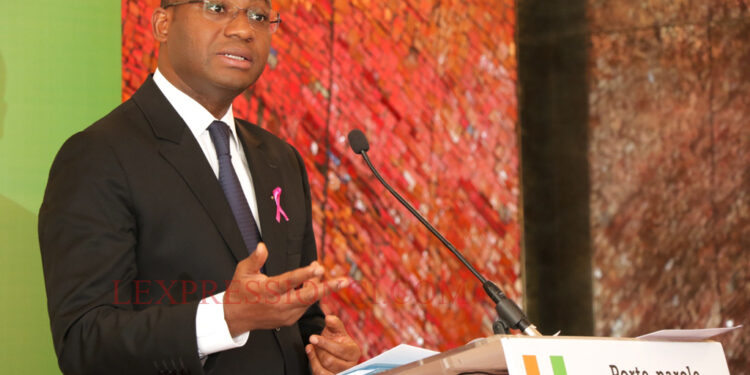 Côte d’Ivoire/Programme social du gouvernement : le budget passe de 727,5  à 1003,4 milliards FCFA