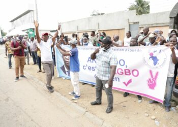 Côte d’Ivoire/Omission de Gbagbo sur la Liste électorale: ses partisans manifestent devant la CEI