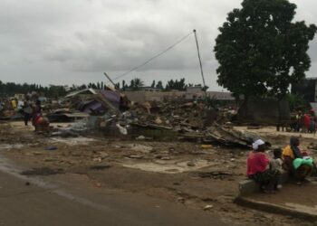 Habitations situées sur les voies d’eau: Les bulldozers sont rentrés en action à Abidjan