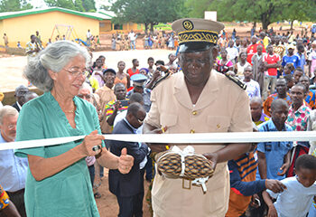 M’Batto: L‘Ong allemande NGH offre deux groupes scolaires de 16 classes