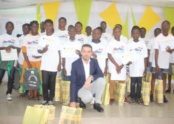 Côte d’Ivoire: La Nouvelle parfumerie Gandour récompense les meilleurs élèves du Groupe scolaire Gloris