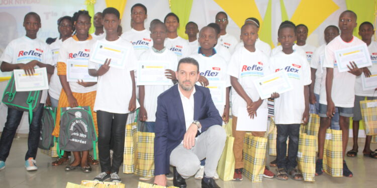 Côte d’Ivoire: La Nouvelle parfumerie Gandour récompense les meilleurs élèves du Groupe scolaire Gloris