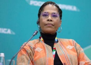 Côte d’Ivoire: une conseillère zélée de Mamadou Koulibaly expulsée