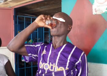 (Reportage) District d’Abidjan : malgré l’interdiction de la vente du «Koutoukou», les «gbêlêdromes» ne désemplissent pas