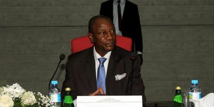 Guinée : Alpha Condé affirme qu’un 3ème mandat ne fait pas de lui un dictateur