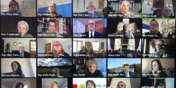 Zoom : Une fausse version circule sur le Web et dissimule un virus