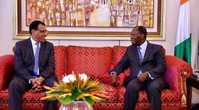 Présidentielle au Niger : Alassane Ouattara félicite Mohamed Bazoum