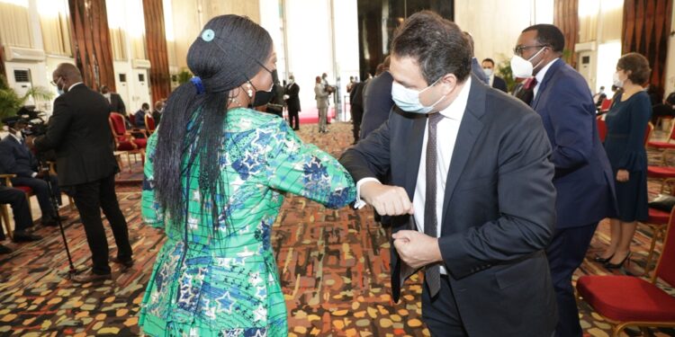 L’Album photos de la cérémonie de présentation des vœux de nouvel an des armées et du corps diplomatique au Chef de l’Etat Alassane Ouattara. . Photos : Saint Cyrille