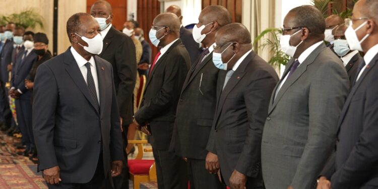 L’Album photos de la cérémonie de présentation des vœux de nouvel an des armées et du corps diplomatique au Chef de l’Etat Alassane Ouattara. . Photos : Saint Cyrille