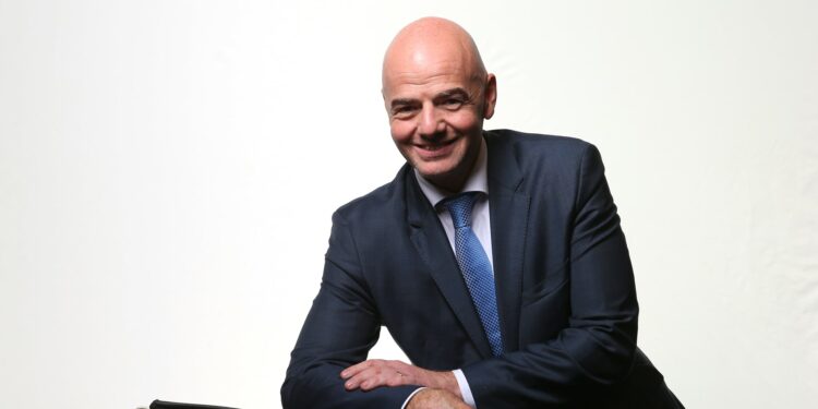 Gianni Infantino effectue une visite à Abidjan vendredi