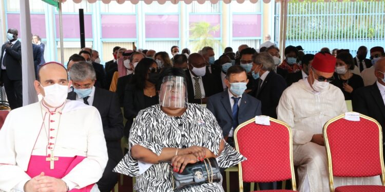 L’album photos de l’hommage de la nation au Premier ministre Hamed Bakayoko le mercredi 17 mars sur l’esplanade de la présidence de la République. Photos : Frat-Mat