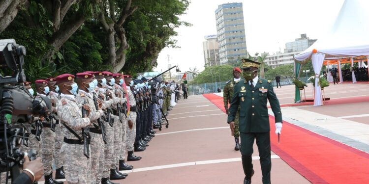 L’album photos de l’hommage de la nation au Premier ministre Hamed Bakayoko le mercredi 17 mars sur l’esplanade de la présidence de la République. Photos : Frat-Mat