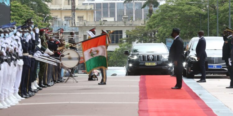 L’album photos de l’hommage de la nation au Premier ministre Hamed Bakayoko le mercredi 17 mars sur l’esplanade de la présidence de la République. Photos : Frat-Mat