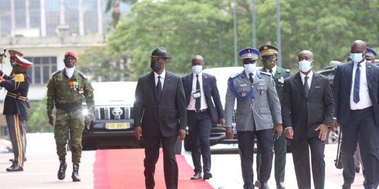 L’album photos de l’hommage de la nation au Premier ministre Hamed Bakayoko le mercredi 17 mars sur l’esplanade de la présidence de la République. Photos : Frat-Mat