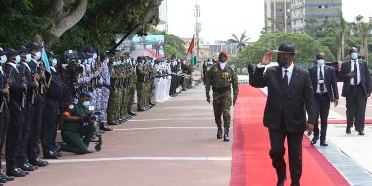 L’album photos de l’hommage de la nation au Premier ministre Hamed Bakayoko le mercredi 17 mars sur l’esplanade de la présidence de la République. Photos : Frat-Mat