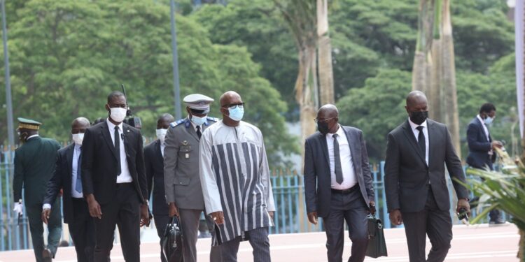 L’album photos de l’hommage de la nation au Premier ministre Hamed Bakayoko le mercredi 17 mars sur l’esplanade de la présidence de la République. Photos : Frat-Mat