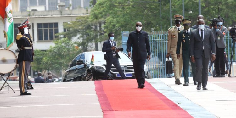 L’album photos de l’hommage de la nation au Premier ministre Hamed Bakayoko le mercredi 17 mars sur l’esplanade de la présidence de la République. Photos : Frat-Mat