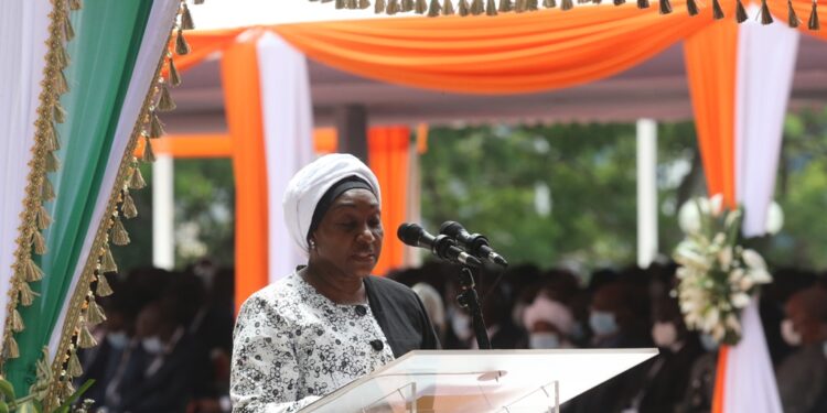 L’album photos de l’hommage de la nation au Premier ministre Hamed Bakayoko le mercredi 17 mars sur l’esplanade de la présidence de la République. Photos : Frat-Mat
