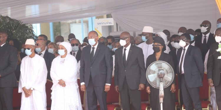 L’album photos de l’hommage de la nation au Premier ministre Hamed Bakayoko le mercredi 17 mars sur l’esplanade de la présidence de la République. Photos : Frat-Mat
